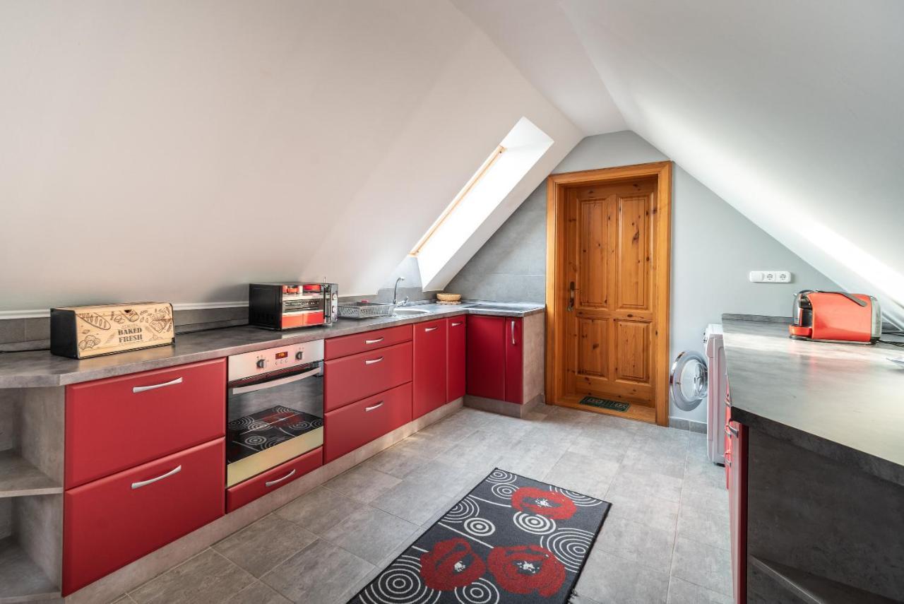 Buzavirág Apartman Keszthely Kültér fotó